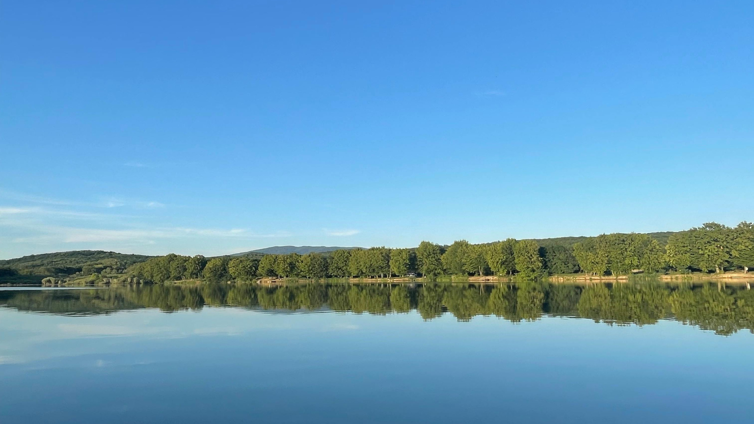 Lac du Der-Chantecoq, grand lac naturel en Champagne, activités nautiques et nature